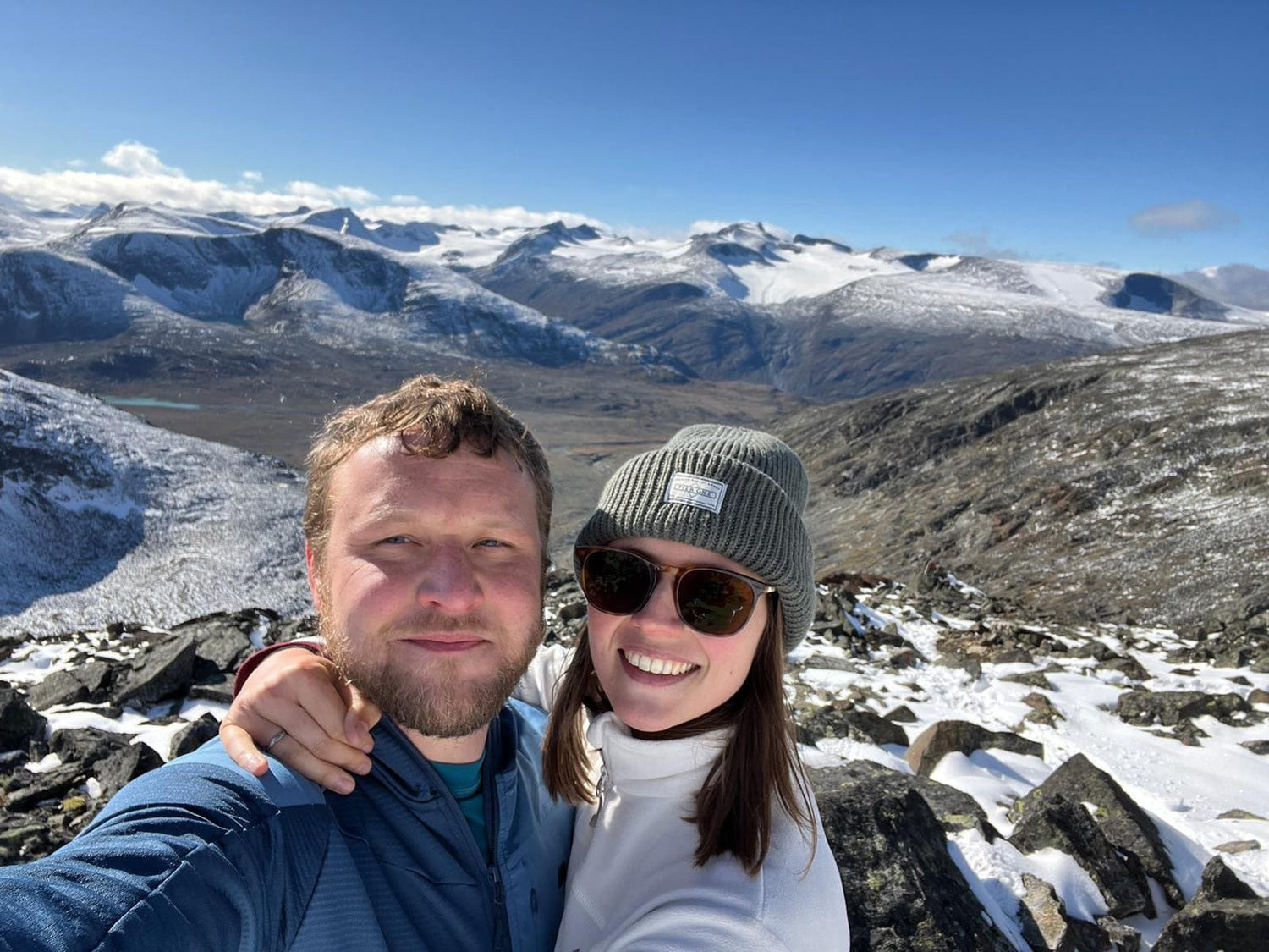 Ons eigen avontuur in Noorwegen: 3 weken wildkamperen met een elektrische auto en onze hond!