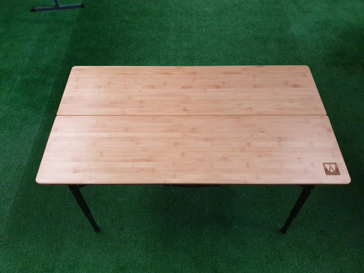 Vickywood kampeertafel van bamboo en aluminium