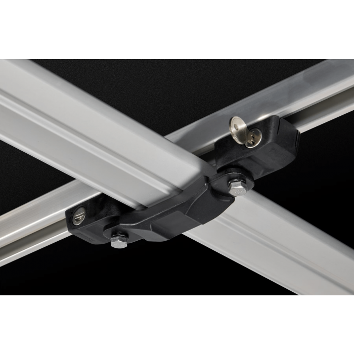 2DEHANDS: Thule Approach L 183cm + anti condensmat + schoenzak (bj2024)