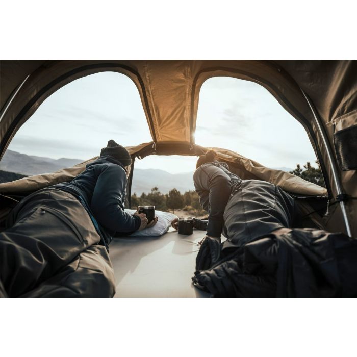 2DEHANDS: Thule Approach L 183cm + anti condensmat + schoenzak (bj2024)