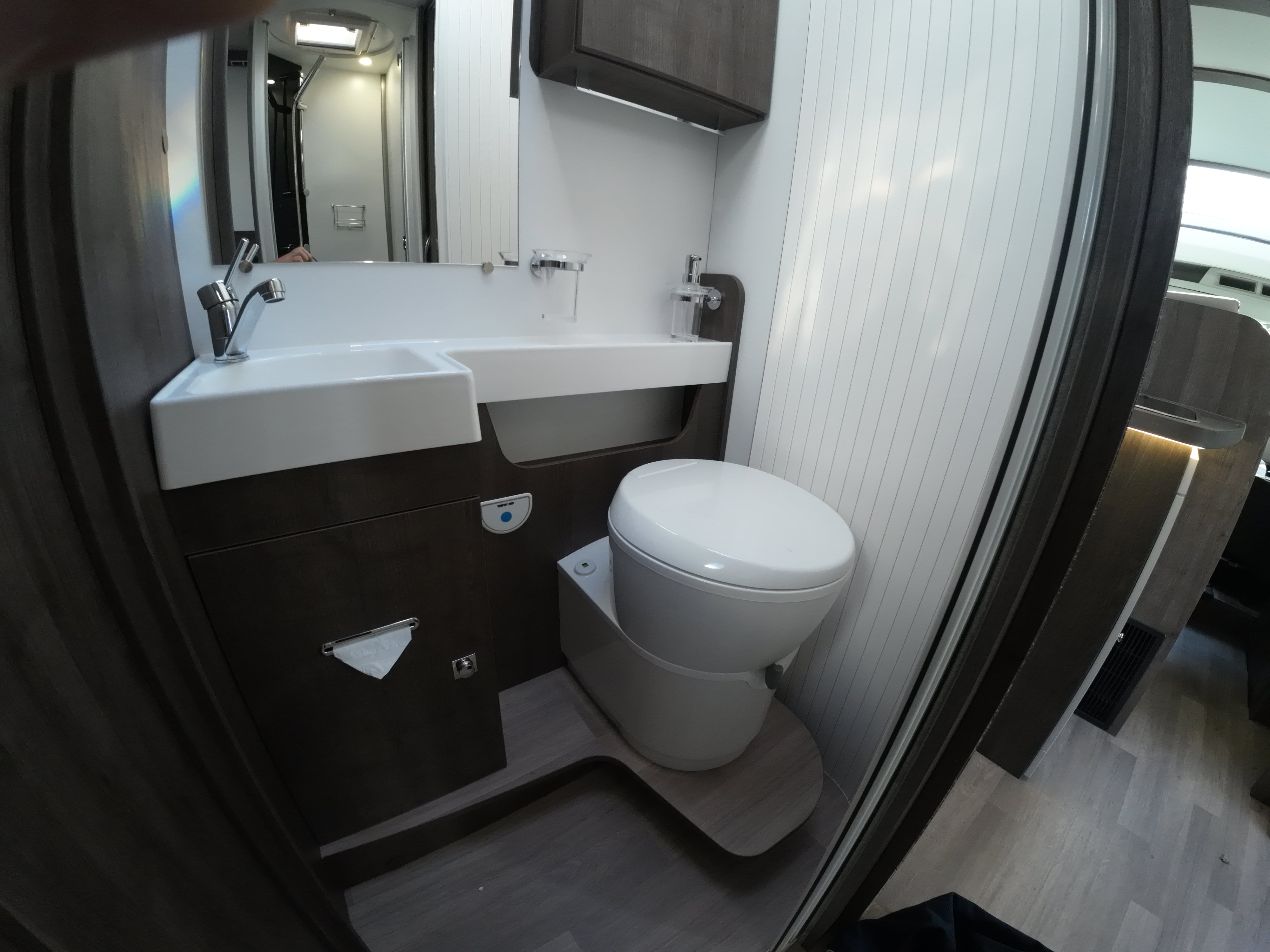 Verhuur - Mobilhome voor 4 personen - automaat - full option
