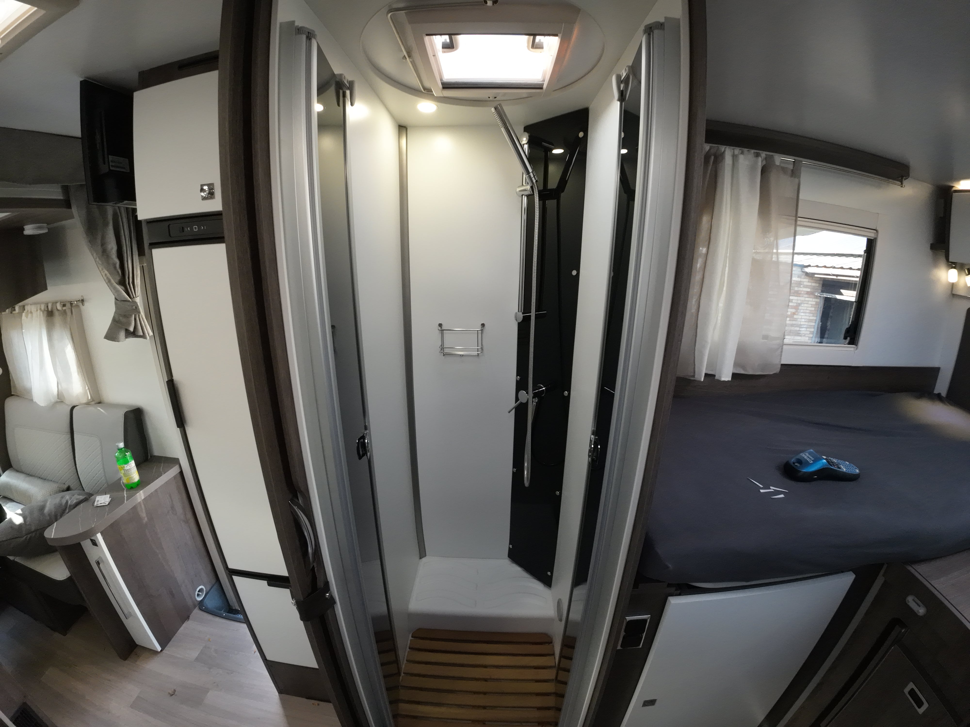 Verhuur - Mobilhome voor 4 personen - automaat - full option